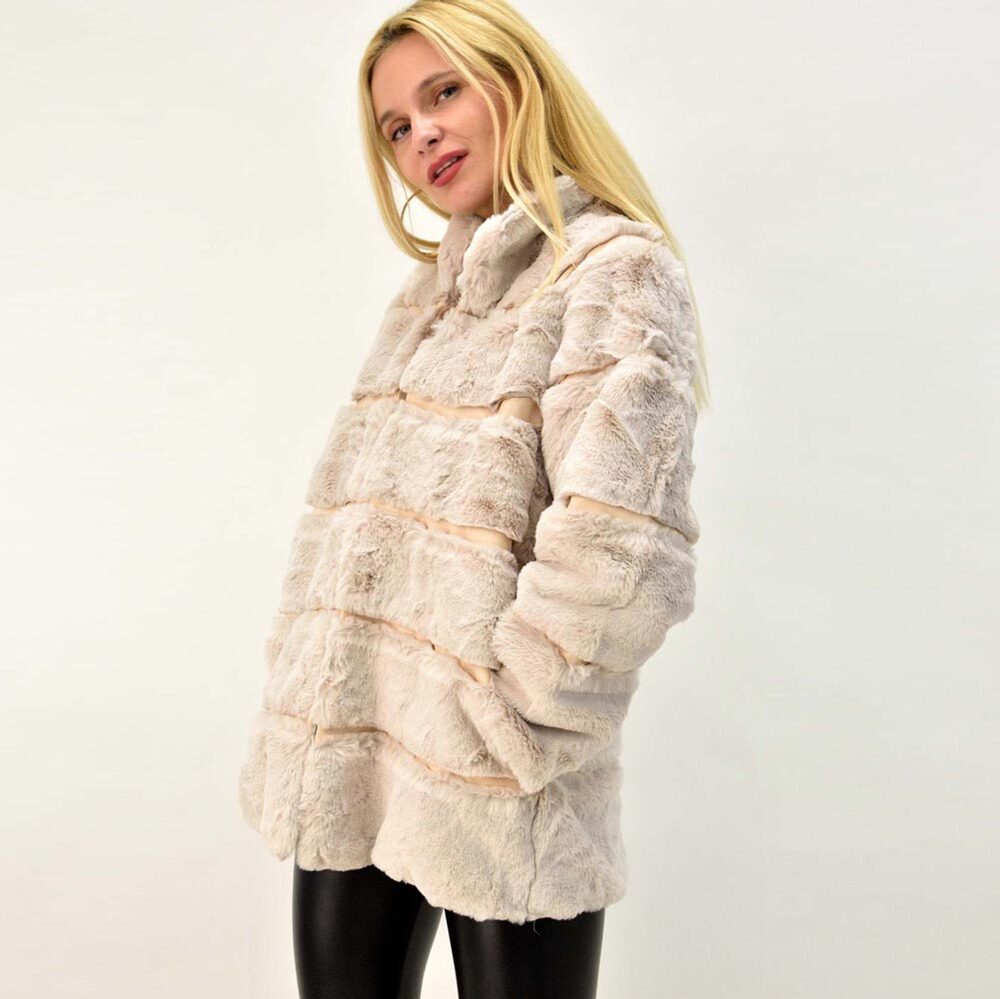 Γυναικείο παλτό γούνα με γιακά